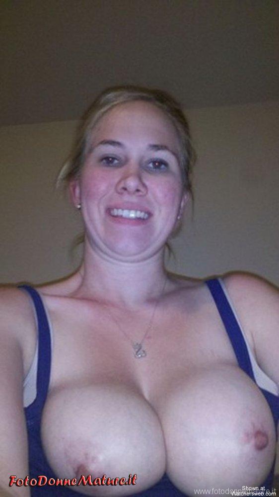 milf curvy amatoriale tettona
